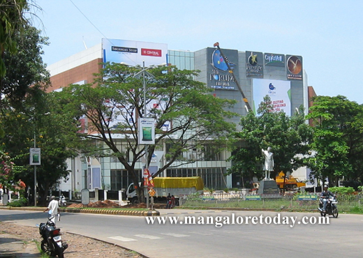 Capita Mall in Pandeshwar